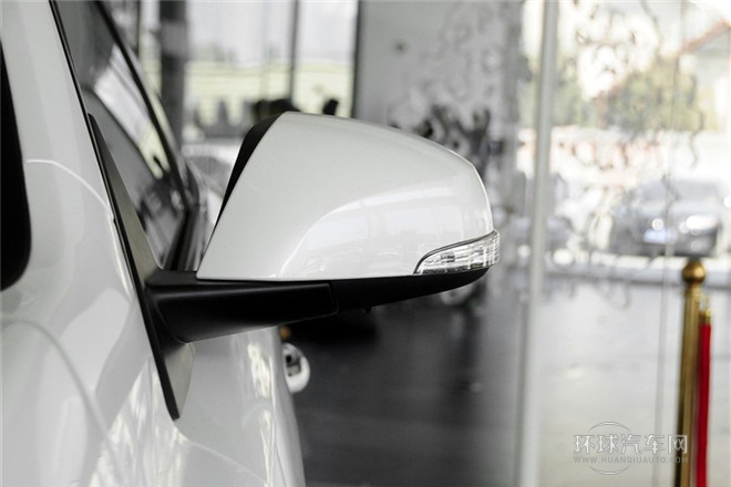 2013款 2.5L Nappa旗艦版