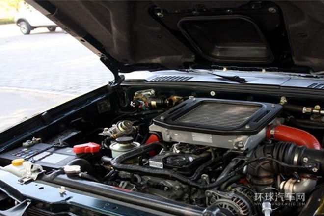 2010款 2.5T柴油四驅標準型ZD25TCR