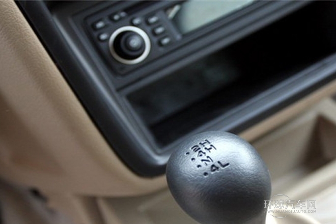 2010款 2.5T柴油四驅標準型ZD25TCR