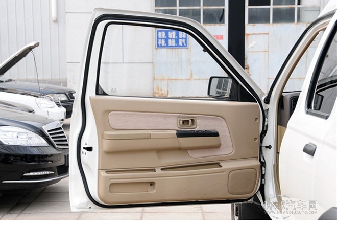 2010款 2.4L汽油四驅標準型ZG24