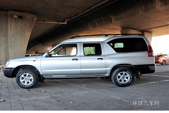 2010款 2.4L汽油四驅標準型ZG24