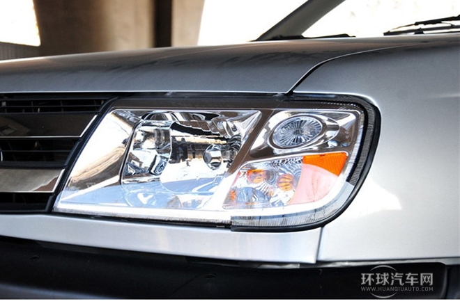 2010款 2.4L汽油兩驅(qū)豪華型ZG24