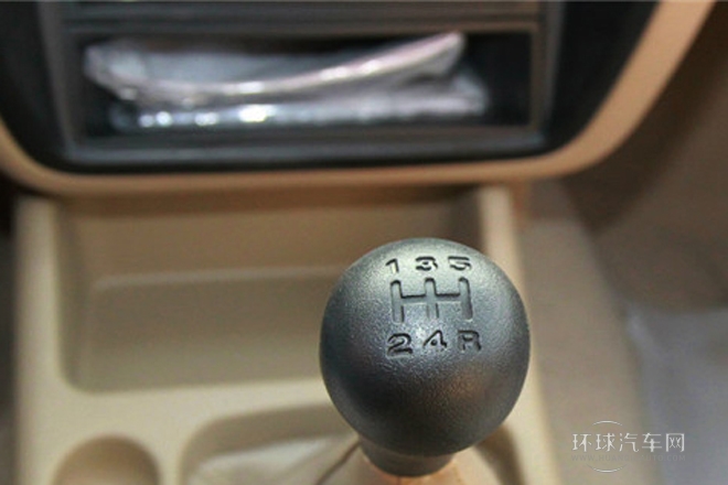 2010款 2.4L汽油兩驅(qū)標(biāo)準(zhǔn)型ZG24