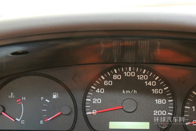 2010款 2.4L汽油兩驅(qū)標(biāo)準(zhǔn)型ZG24