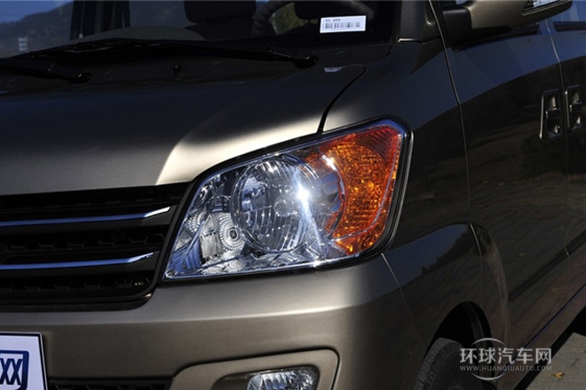 2014款1.3L手動標(biāo)準(zhǔn)型