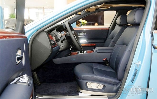 2014款 6.6T 阿爾卑斯挑戰(zhàn)之旅世紀