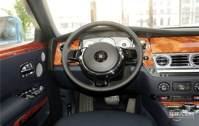 2014款 6.6T 阿爾卑斯挑戰之旅世紀