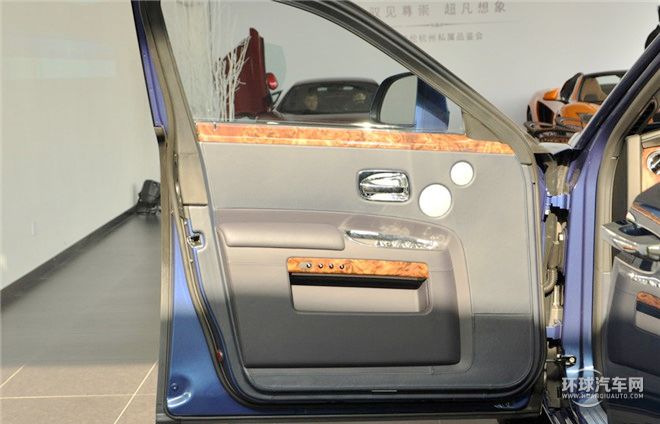 2014款 6.6T 標(biāo)準(zhǔn)版