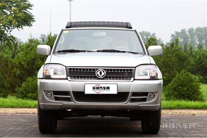 2013款2.4L手動兩驅豪華版