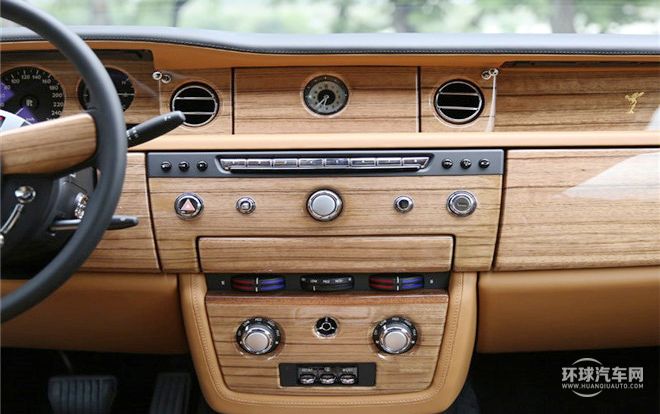 2013款 6.7 雙門轎跑車