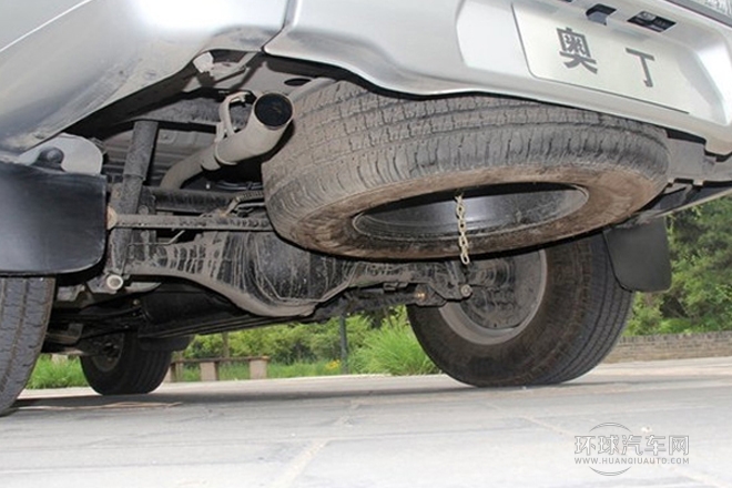 2013款2.5L手動兩驅(qū)豪華版