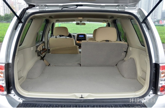 2013款2.5L手動四驅豪華版