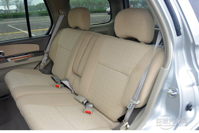 2013款2.5L手動四驅豪華版