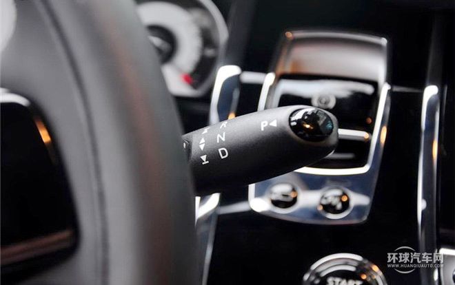 2013款 6.6T 標準型