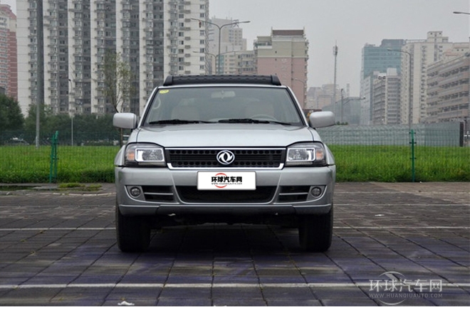 2013款2.5L手動四驅豪華版