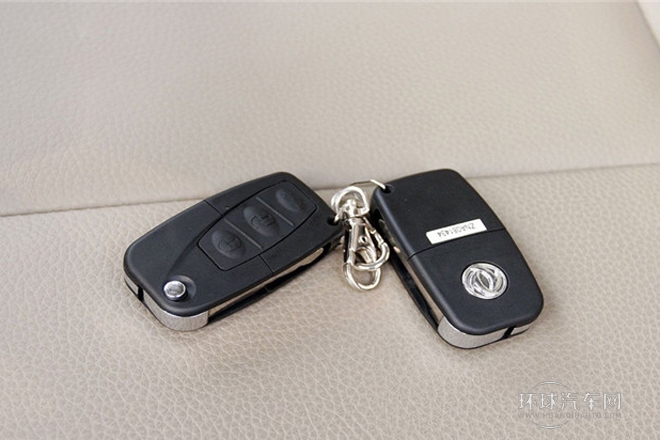 2009款2.0L手動行政型