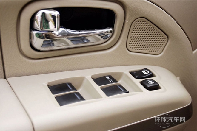 2009款2.0L手動行政型