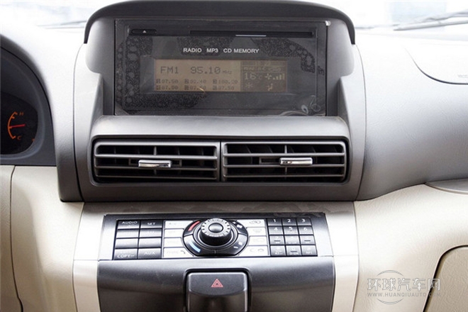 2009款2.0L手動行政型