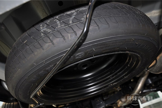 2009款2.0L手動豪華型