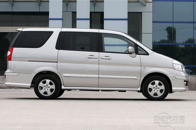 2009款2.0L手動豪華型