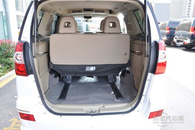 2009款2.0L手動標(biāo)準(zhǔn)型