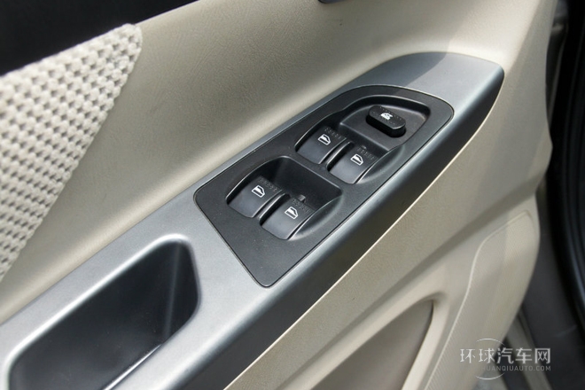 2011款 精質版 1.6L 手動7