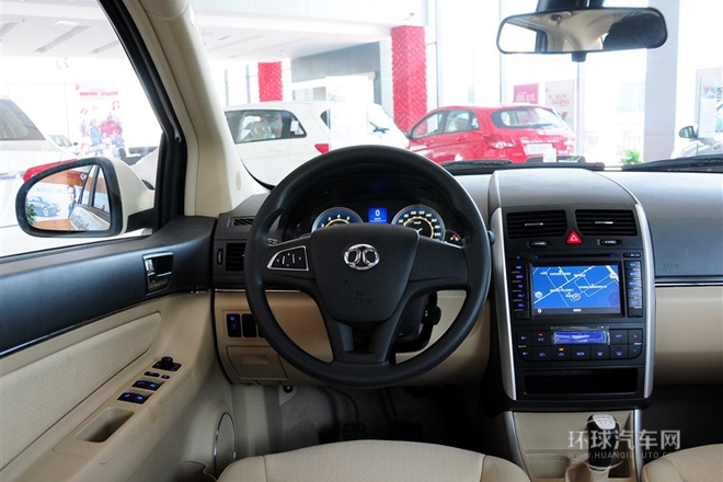 2013款 三廂 1.5L 手動樂尚版