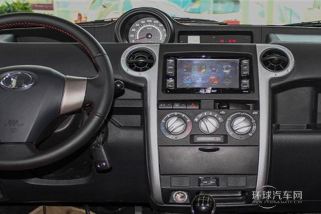 2013款 1.5L 手動(dòng)導(dǎo)航版