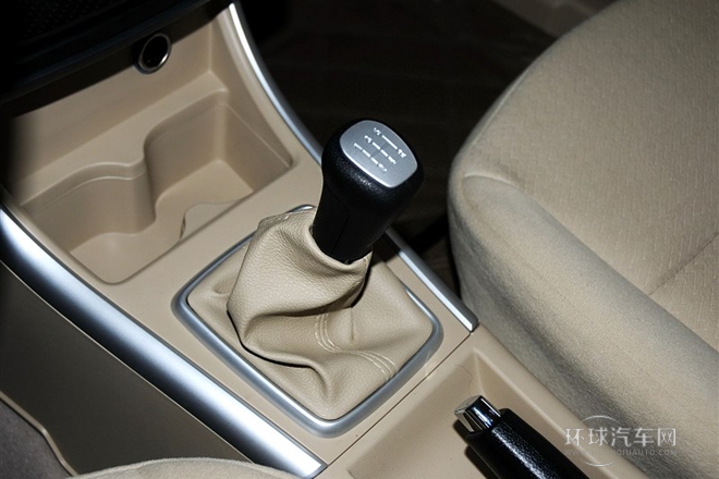 2013款 三廂 1.3L 手動樂活版