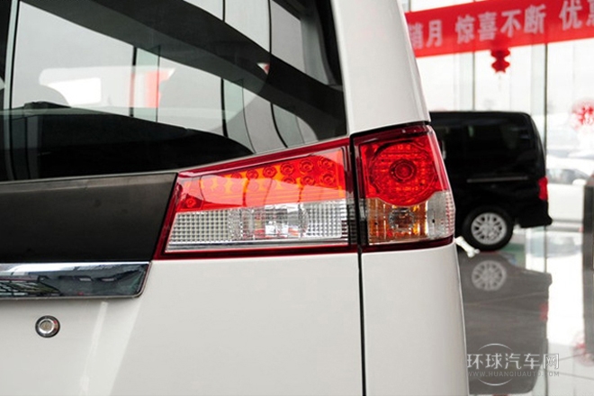 2014款 1.6L 手動舒適型7座 國V