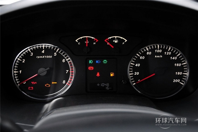 2013款 2.0T歐洲版 兩驅(qū)精英型 6MT小雙排