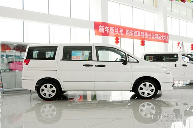 2014款 1.6L 手動(dòng)舒適型7座 國(guó)IV