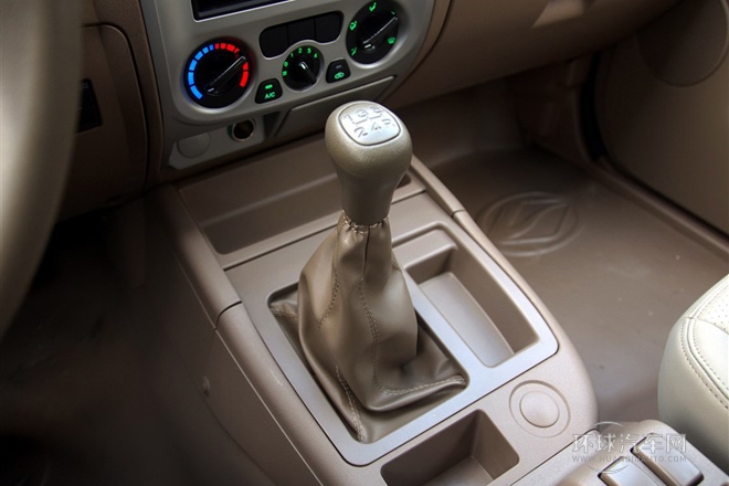 2011款 2.8T 兩驅超值柴油