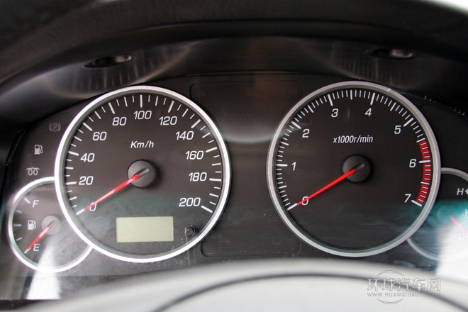 2010款 2.5T 兩驅DD6470H標準型