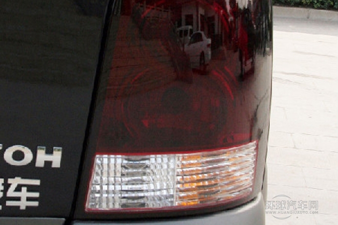 2010款 2.5T 兩驅DD6470H標準型