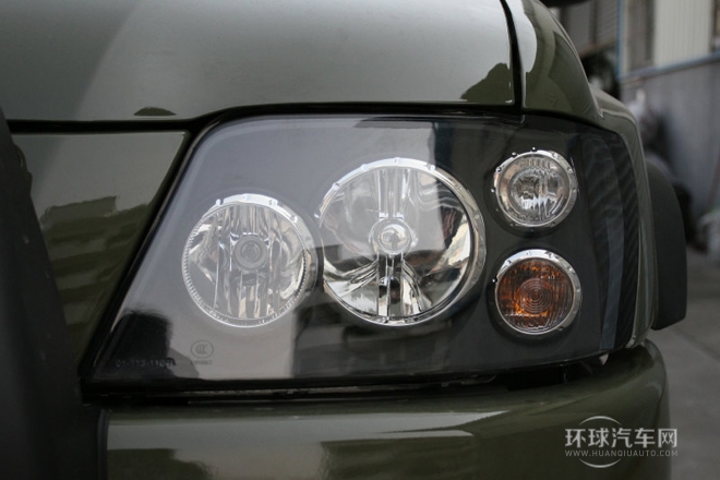 2011款 2.8T 四驅(qū)豪華柴油