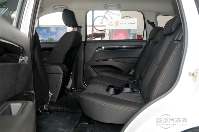 探索版 2.0T 汽油4x4超豪華型