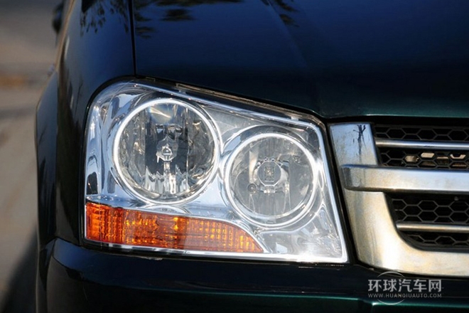 2009款 2.2L豪華型短軸版