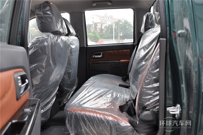 2013款 2.0T歐洲版 兩驅領航型 6MT小雙排