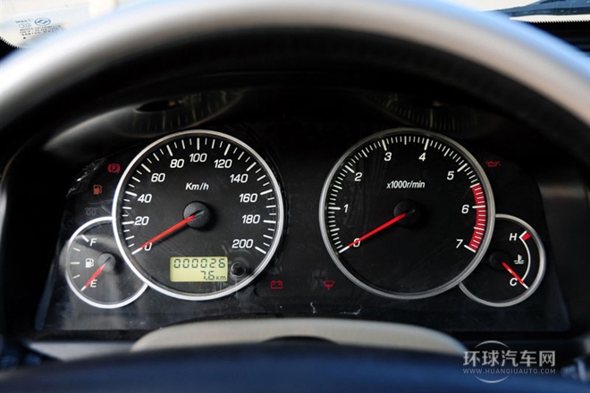 2009款 2.4T豪華型短軸版