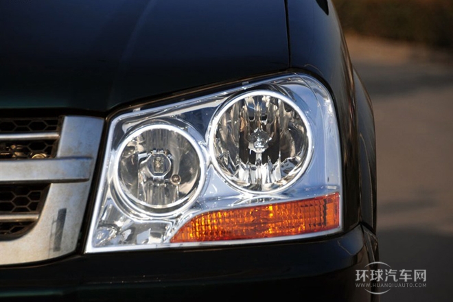 2009款 2.4T豪華型短軸版