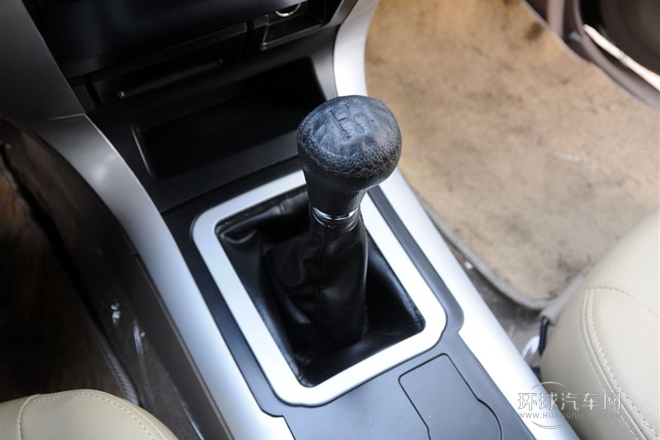 2009款 2.8T兩驅柴油豪華型