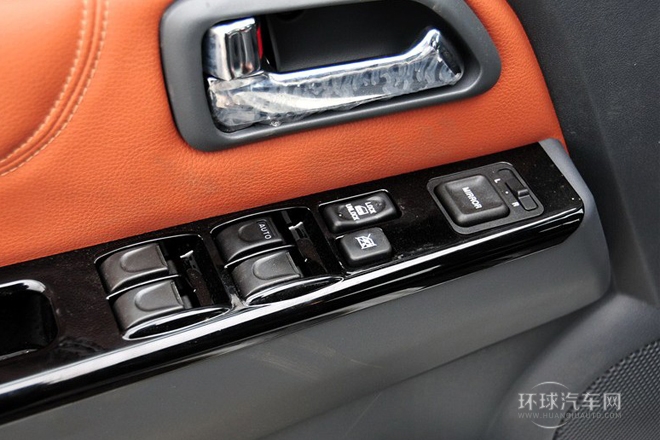 2013款 2.0T歐洲版 兩驅領航型 6MT大雙排