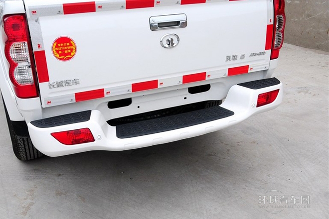 2013款 2.0T歐洲版 兩驅(qū)領航型 6MT大雙排