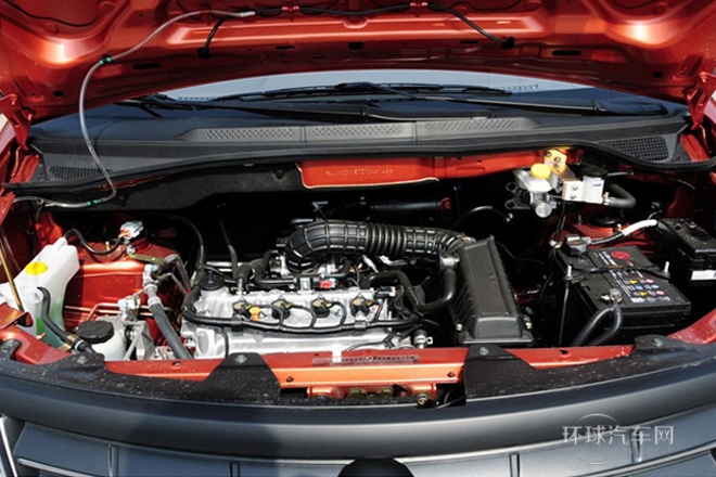 2014款 1.5L 手動標準型5座 國V