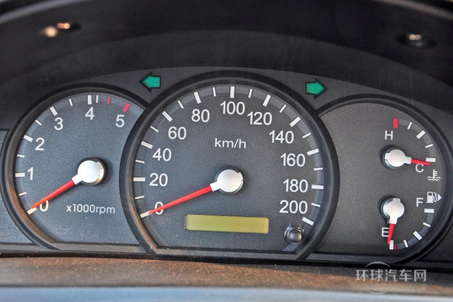 2012款 2.4L至尊版 兩驅汽油標準型