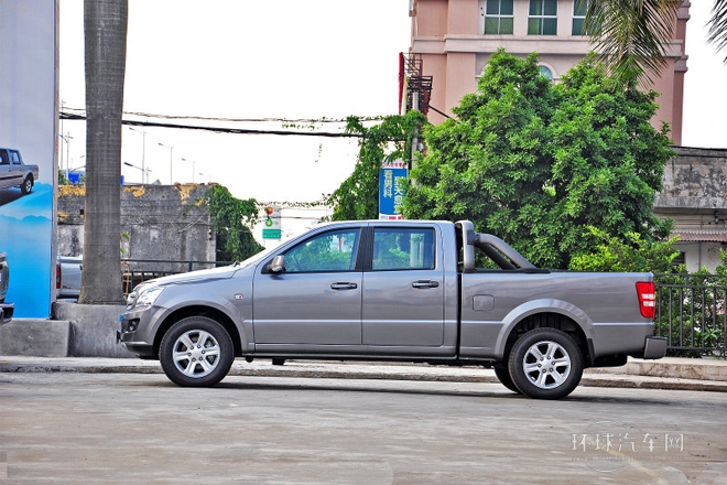 2012款 2.4L至尊版 兩驅汽油標準型