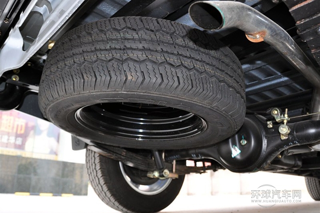 2012款 3.2T至尊版 兩驅(qū)柴油標(biāo)準(zhǔn)型