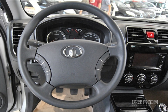 2013款 2.4L歐洲版 兩驅精英型小雙排