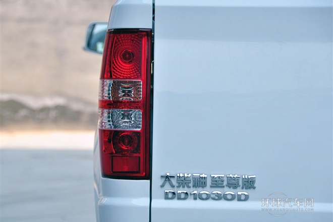 2012款 3.2T至尊版 兩驅(qū)柴油標(biāo)準(zhǔn)型